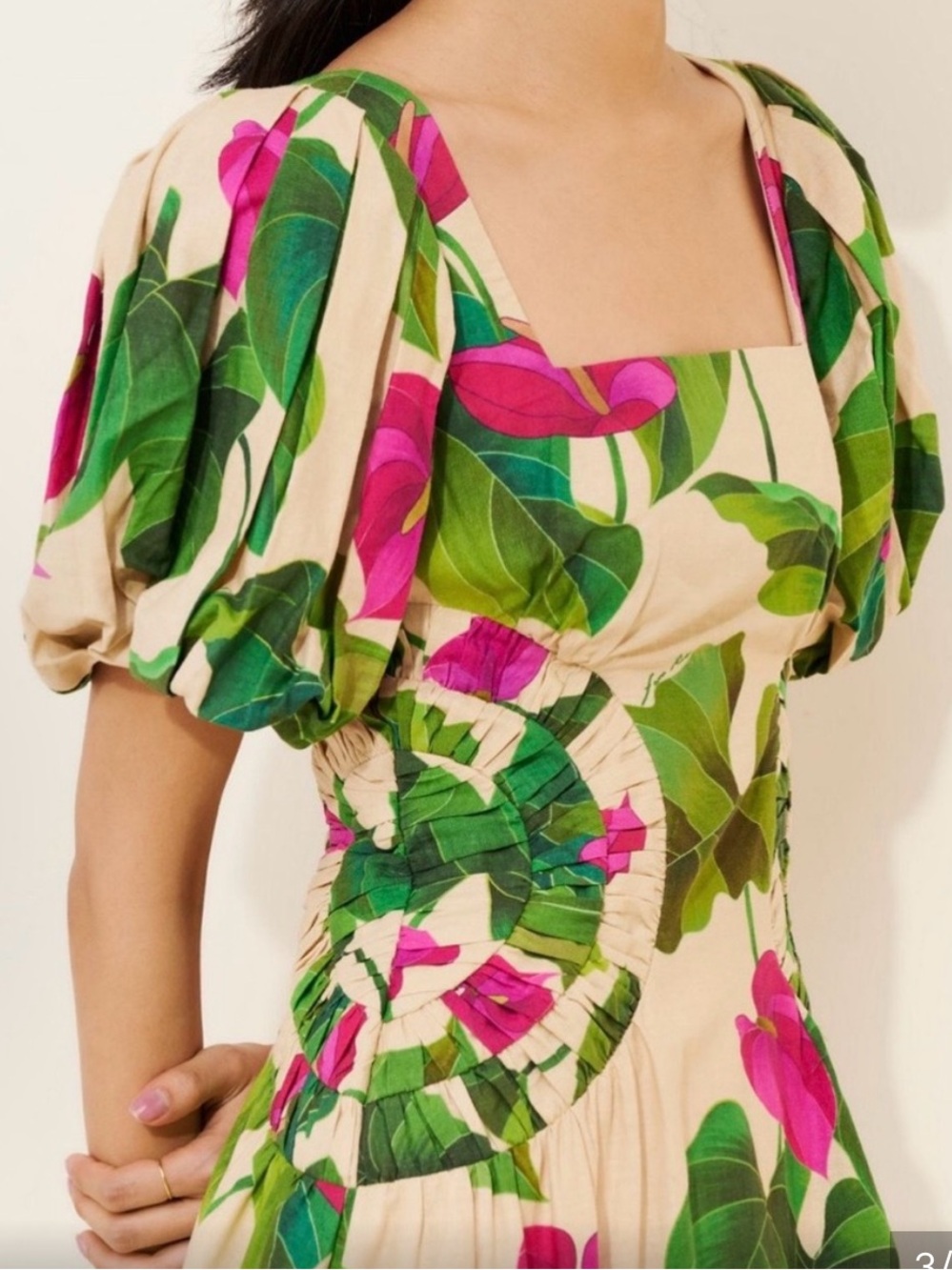 New With Tags FARM Rio Cream Midi Dress with Pink Anthurium & Green Leaves Small - Picture 2 of 14